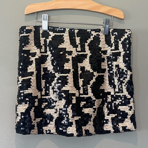 Retro black and metallic white sequined mini skirt by Sans Souci - Picture 3 of 6